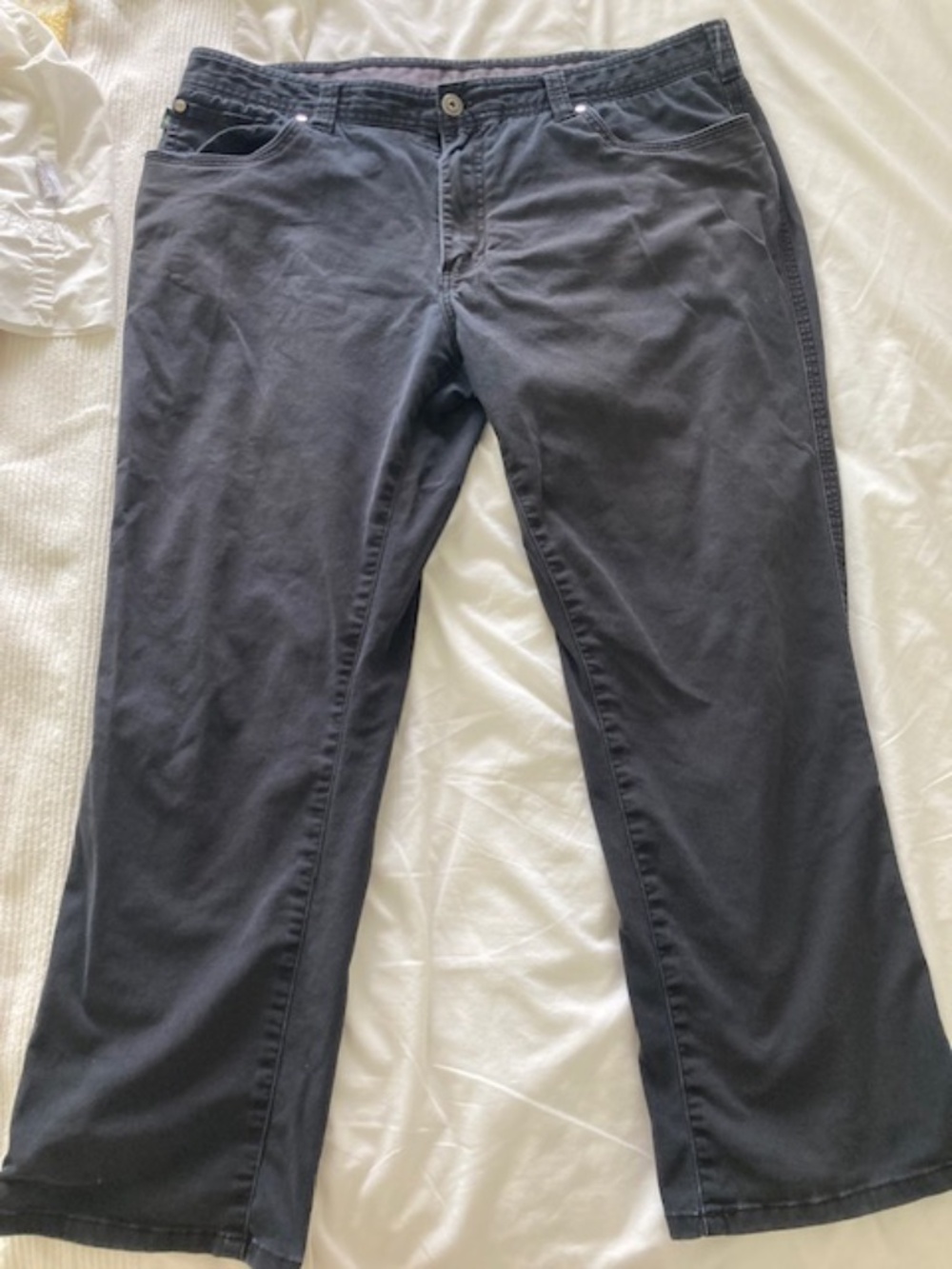 G. H. Bass & Co. Men's Jeans Black